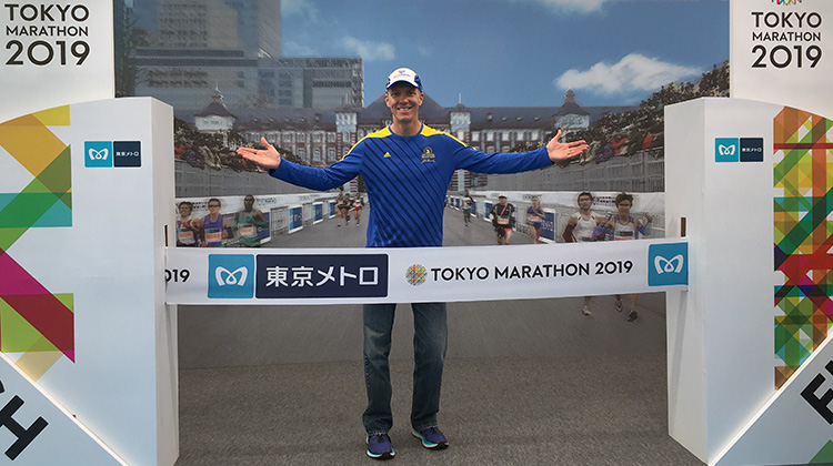 Mike Sohaskey at Tokyo Marathon expo